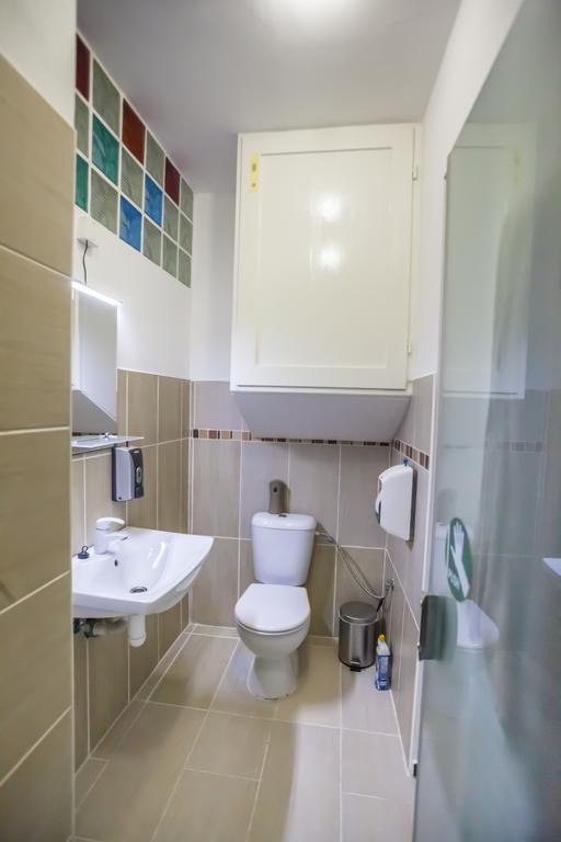 Luxury Air-Conditioned Rooms In Old Town Bratislava Exteriér fotografie